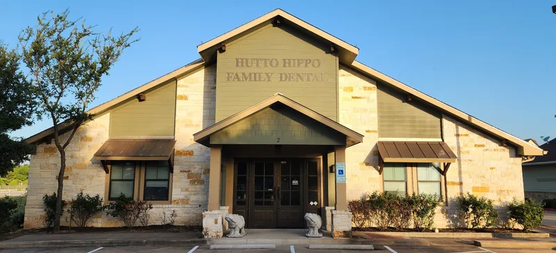 Hutto Hippo Family Dental office building